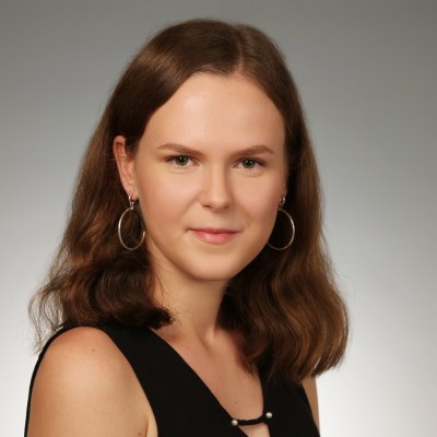 Julia D.
